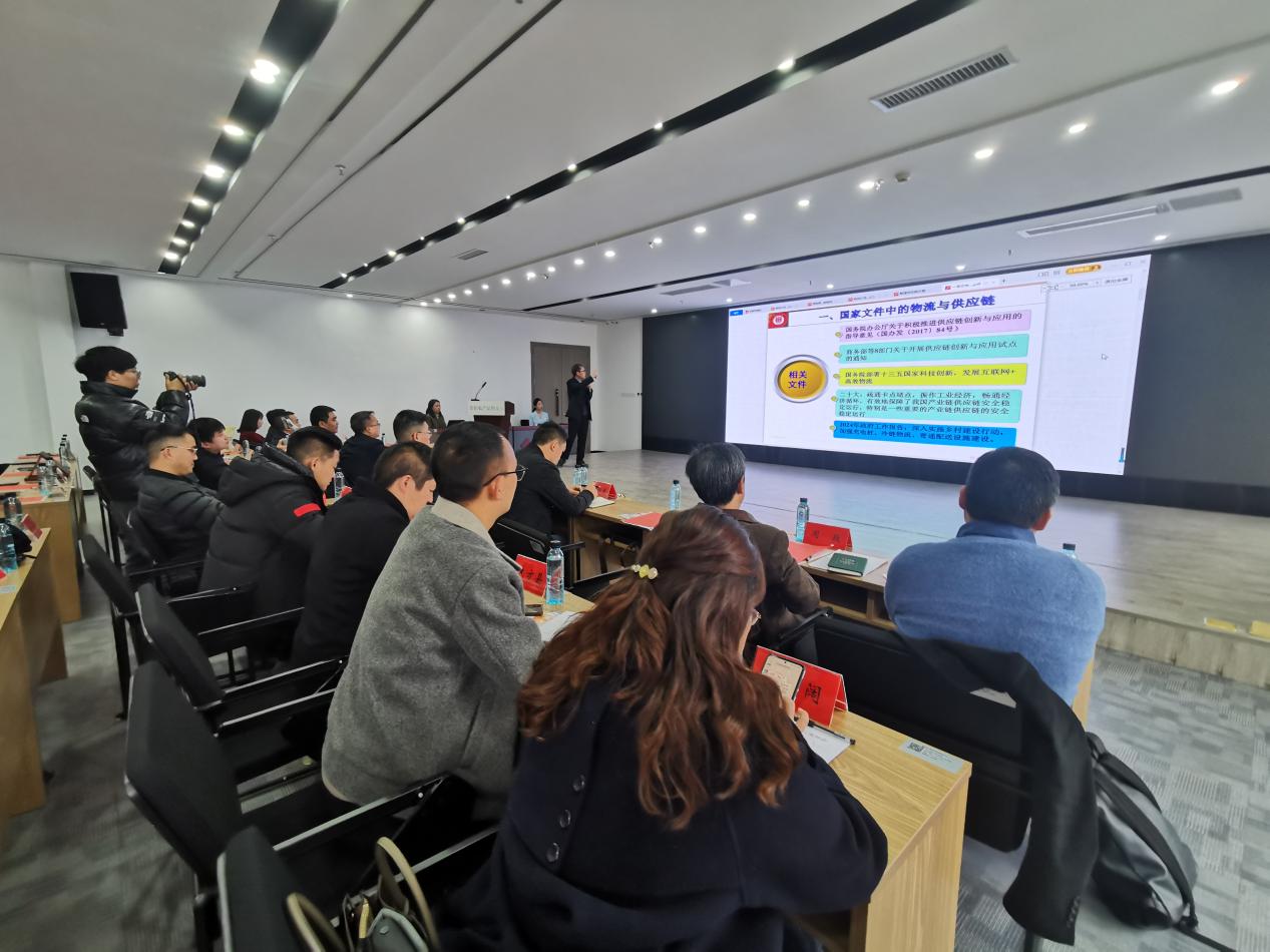 訪企拓崗 共話沙龍 貴陽農產品物流園與交通物流行業協會攜手推動貴州教育發展